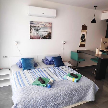Relax&Dream Apartment Long Beach Agios Georgios  Eksteriør bilde